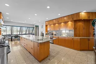 2829 Frankel Blvd, Merrick, NY 11566 - Photo 11