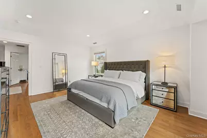 109 Lee Road, Scarsdale, NY 10583 - Photo 17