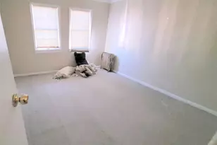 60-38 78th Ave, Glendale, NY 11385 - Photo 11