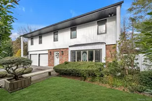 2 Joan Ct, Woodbury, NY 11797 - Photo 25