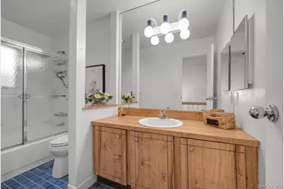 2 Joan Court, Woodbury, NY 11797 - Photo 19