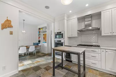 257 Barnard Road, Larchmont, NY 10538 - Photo 15