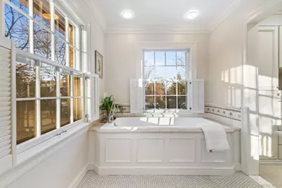 491 S Barry Avenue, Mamaroneck, NY 10543 - Photo 33