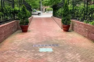 76-10 34th Ave, Jackson Heights, NY 11372 - Photo 7