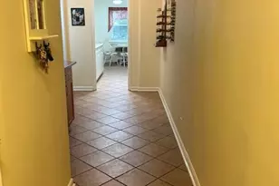 450 Pelham Rd, New Rochelle, NY 10805 - Photo 11