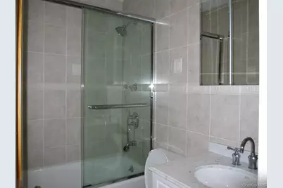 62 Soundview Street, New Rochelle, NY 10805 - Photo 11