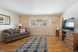 2536 Tiemann Ave, Bronx, NY 10469 - Photo 3