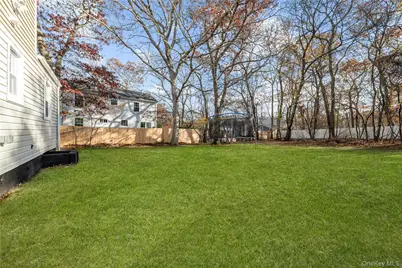 78 Carr Lane, Coram, NY 11727 - Photo 17