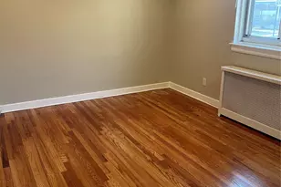 26007 Langston, Glen Oaks, NY 11004 - Photo 5