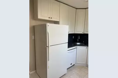 26007 Langston #B 2ND FLOOR, Glen Oaks, NY 11004 - Photo 3