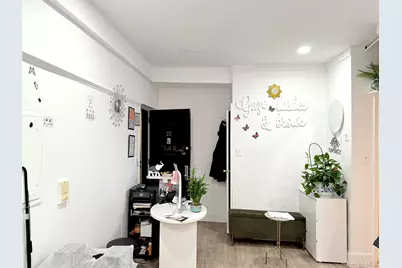 1220 Lexington Avenue #2E, New York, NY 10028 - Photo 5