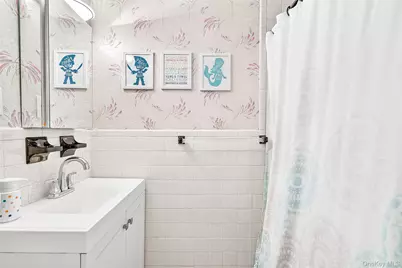 33 Smith Avenue, White Plains, NY 10605 - Photo 23