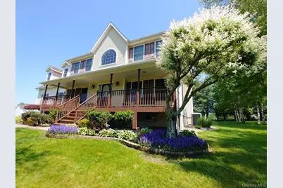 7 Victorian Court, Milton, NY 12547 - Photo 1