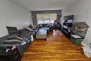 139 Farber Dr, West Babylon, NY 11704 - Photo 3