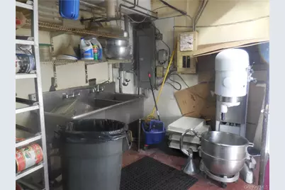 2850 State Route 17K, Middletown, NY 10941 - Photo 13