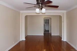 811 Bronx River Rd, Yonkers, NY 10708 - Photo 9