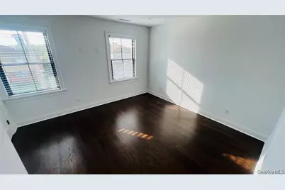 38 Elmwood Avenue, West Harrison, NY 10604 - Photo 5