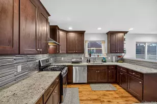 1878 Lake Dr W, Baldwin, NY 11510 - Photo 15