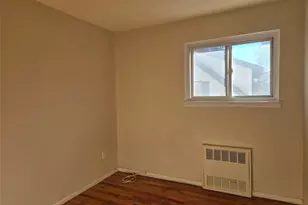 73 Pearsall Ave, Lynbrook, NY 11563 - Photo 17