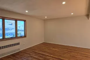 73 Pearsall Ave, Lynbrook, NY 11563 - Photo 3