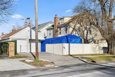 4564 170th Street, Flushing, NY 11358 - Photo 7