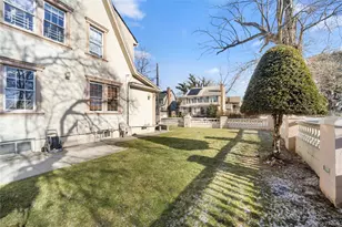 45-64 170th St, Flushing, NY 11358 - Photo 5