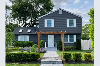 120 Clinton Avenue, Patchogue, NY 11772 - Photo 3