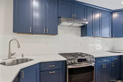 19 Pine Lane, Bayville, NY 11709 - Photo 13