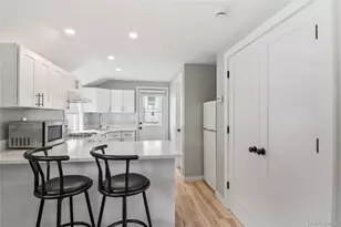 19 Pine Ln, Bayville, NY 11709 - Photo 35