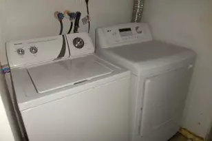 2 Hollow St, Bellport, NY 11713 - Photo 23