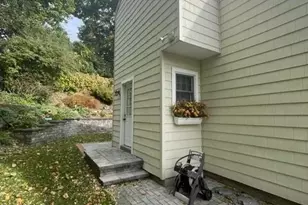 145 Shore Rd, Manhasset, NY 11030 - Photo 5