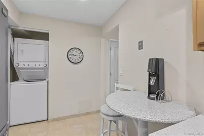 504 Kemeys Cove Road #5-04, Briarcliff Manor, NY 10562 - Photo 17