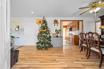 46 Creighton Avenue, Ronkonkoma, NY 11779 - Photo 7