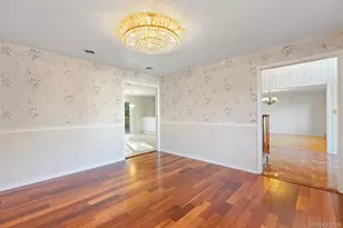 13 Mesa Pl, Nanuet, NY 10954 - Photo 7