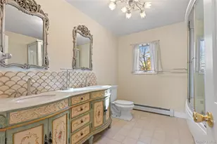 13 Mesa Pl, Nanuet, NY 10954 - Photo 19