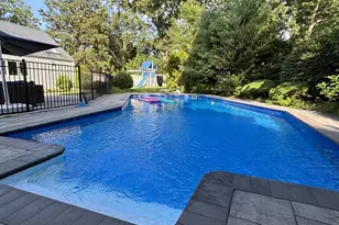 104 Gail Ct, East Northport, NY 11731 - Photo 25