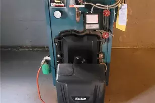 2106 5th St, East Meadow, NY 11554 - Photo 15