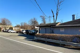 1 Dogwood Rd, Cortlandt Manor, NY 10567 - Photo 3