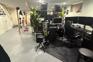 78-43 84th St, Glendale, NY 11385 - Photo 23