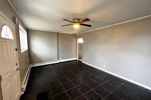 180 Elmwood St, Valley Stream, NY 11581 - Photo 5