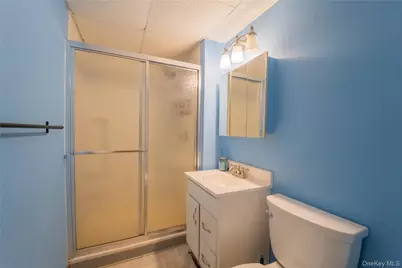 6 Oxford Street, Islip, NY 11751 - Photo 13