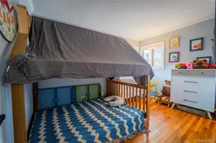 6 Oxford St, Islip, NY 11751 - Photo 11