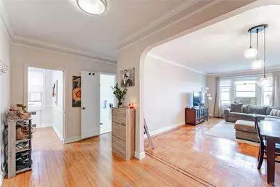 55 Grand Avenue #5A, Rockville Centre, NY 11570 - Photo 1