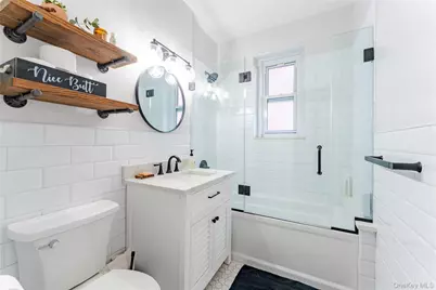 55 Grand Avenue #5A, Rockville Centre, NY 11570 - Photo 3