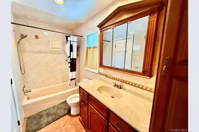 33 Pilgrim Drive, Port Jefferson, NY 11777 - Photo 15