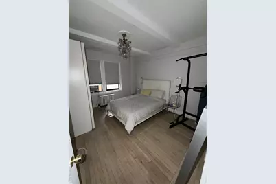 142 E 49th Street #8A, New York, NY 10017 - Photo 9