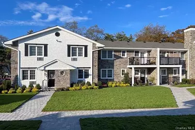 23 Weaver Drive #03-7B, Massapequa, NY 11758 - Photo 1