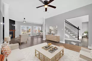 27 King Dr, Poughkeepsie, NY 12603 - Photo 7