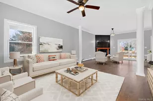 27 King Dr, Poughkeepsie, NY 12603 - Photo 5