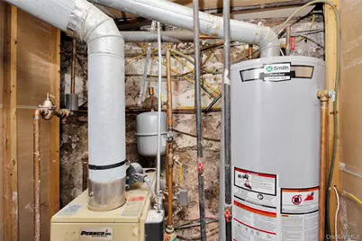 12311 115th Avenue, Ozone Park, NY 11420 - Photo 19